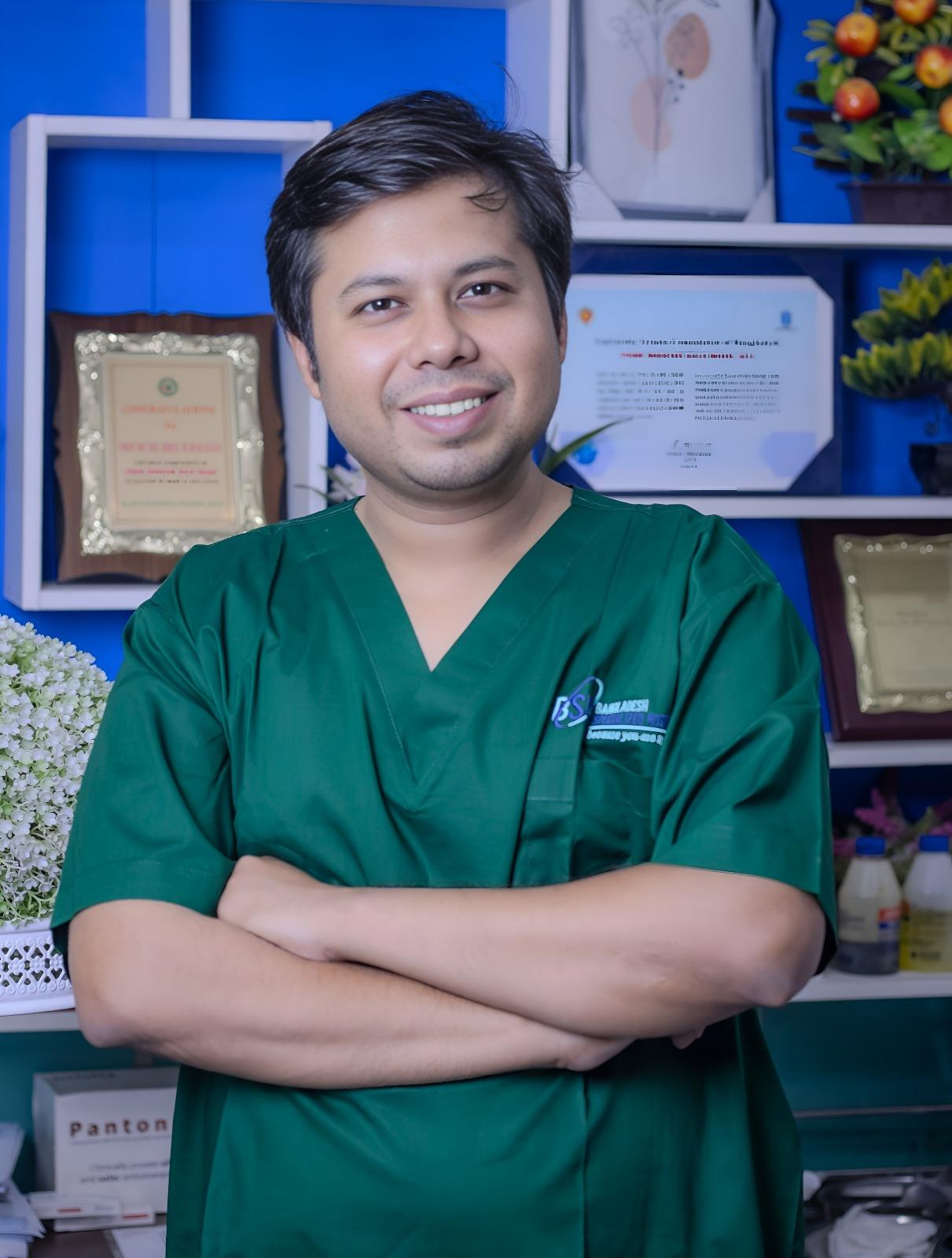 Assoc. Prof. Dr. Raisul Islam